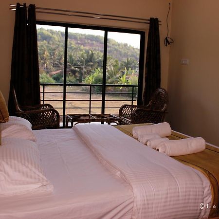 Lotus Beach Resort Gokarna  Bagian luar foto